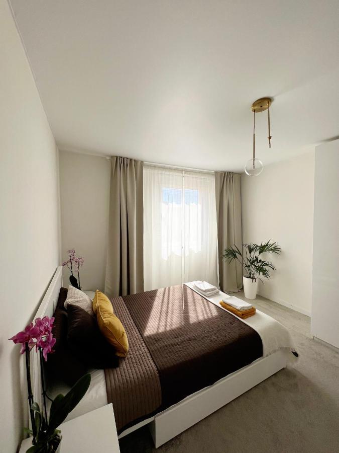 Cozy Modren Apartment On Malvarrosa Beach Βαλένθια Εξωτερικό φωτογραφία