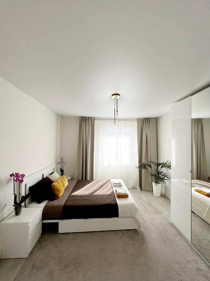Cozy Modren Apartment On Malvarrosa Beach Βαλένθια Εξωτερικό φωτογραφία